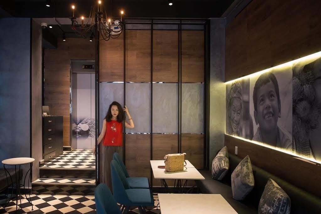 Ccentral Hotel Bui Vien Ho Chi Minh City Exterior photo