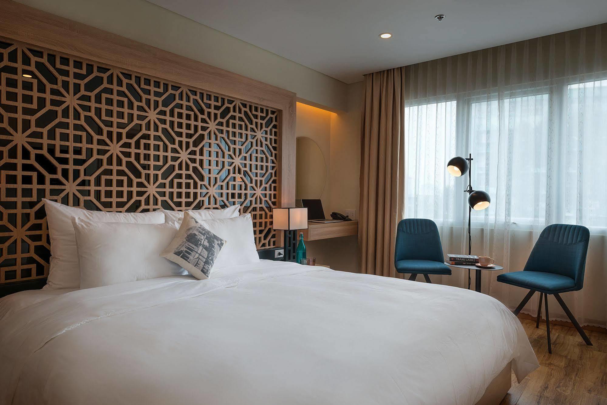 Ccentral Hotel Bui Vien Ho Chi Minh City Exterior photo