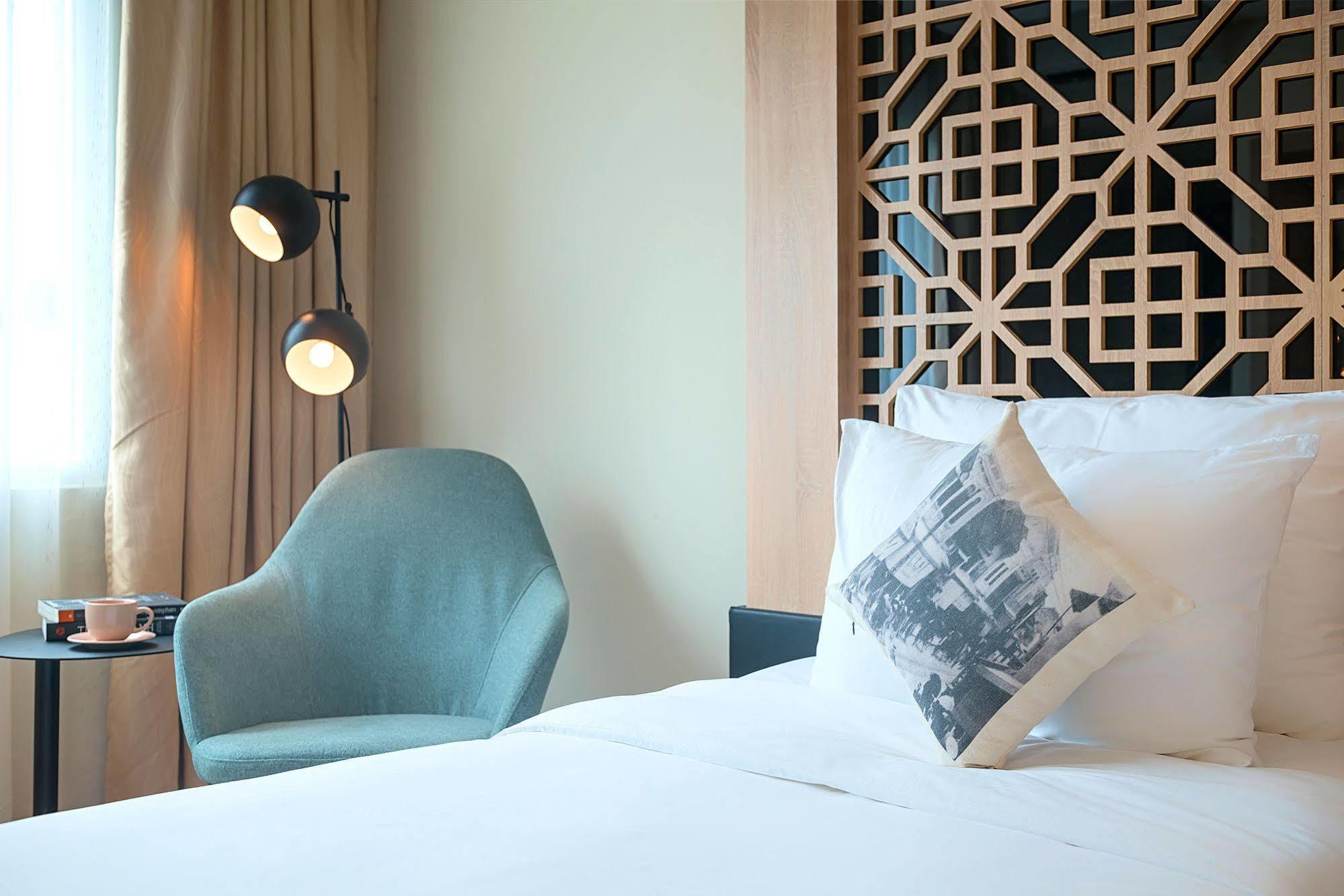 Ccentral Hotel Bui Vien Ho Chi Minh City Exterior photo