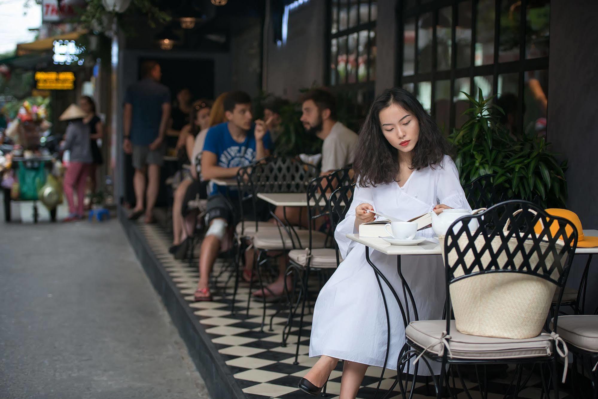 Ccentral Hotel Bui Vien Ho Chi Minh City Exterior photo
